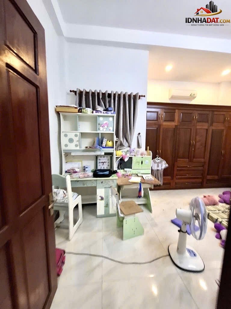Chính chủ bán gấp nhà 1 trệt 3 lầu sân thượng hẻm xe hơi đường hương lộ 80 – Phường cũ Bình Hưng Hòa B Quận Bình Tân – Phường mới Bình Tân – Thành phố Hồ Chí Minh 64m2 5.7 tỷ