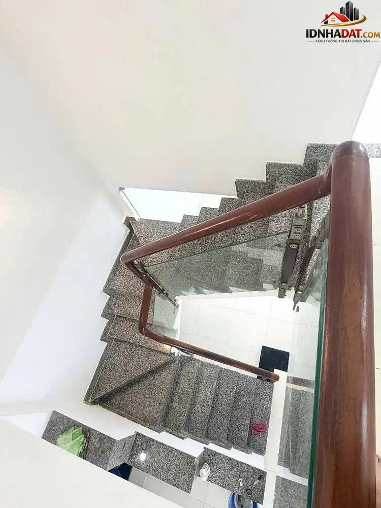 Mới đẹp vào ở ngay – Hẻm thông – 30M r… – Bán nhà trong ngõ, hẻm Quận Tân Phú – TP Hồ Chí Minh giá 3 – 5 tỷ