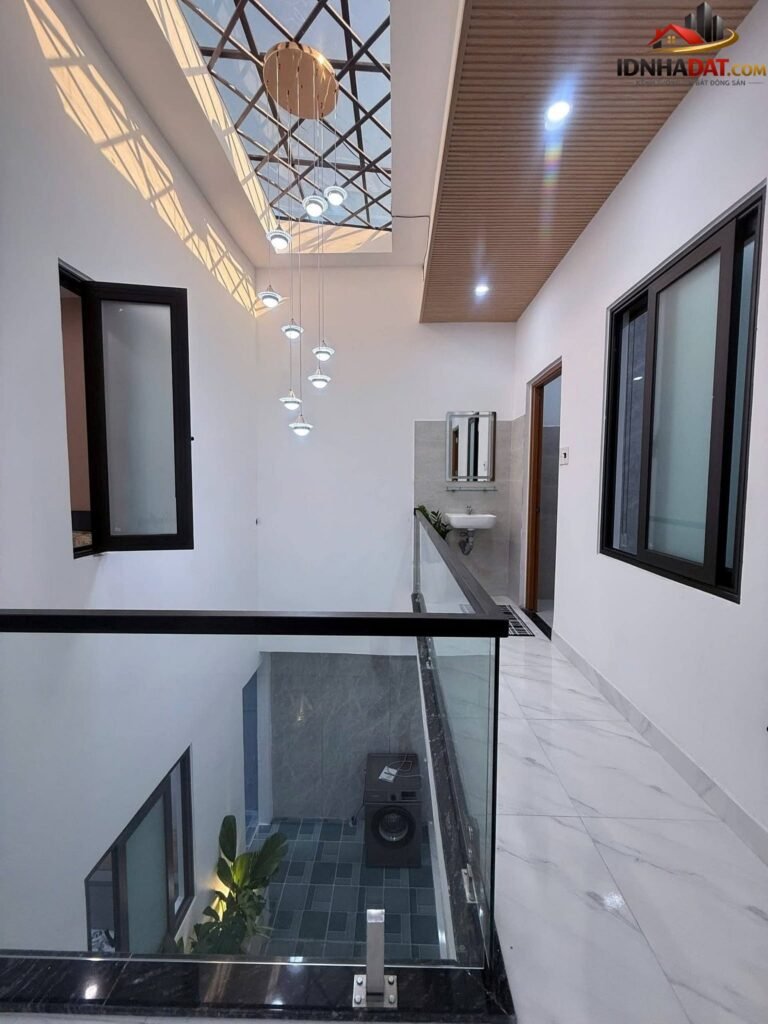Nhà kiệt rộng thẳng thông sát Trần Cao Vân – Phường Tam Thuận – Thành phố Đà Nẵng – Diện tích 92m2 – Giá 5.56 tỷ