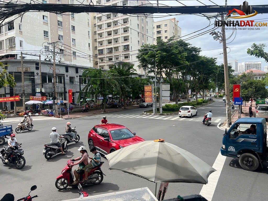 Bán siêu phẩm biệt thự 9 tầng khu đô thị phú mỹ hưng quận 7 – căn góc 2 mặt tiền hiếm Bán nhà đất Đường Tân Mỹ – Phường cũ Phú Mỹ Hưng Quận 7 – Phường mới Phú Mỹ Hưng – Thành phố Hồ Chí Minh 200m2 130 tỷ