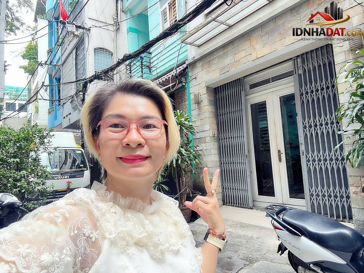 Chính chủ bán nhà ngay trường dh văn lang – xe tải đậu cửa – chính chủ chưa qua đầu tư – diện tích 50m2 – giá 12.5 tỷ – Bán nhà đất Đường nguyen-khac-nhu – Phường cũ Cô Giang Quận 1 – Phường mới Cô Giang – Thành phố Hồ Chí Minh
