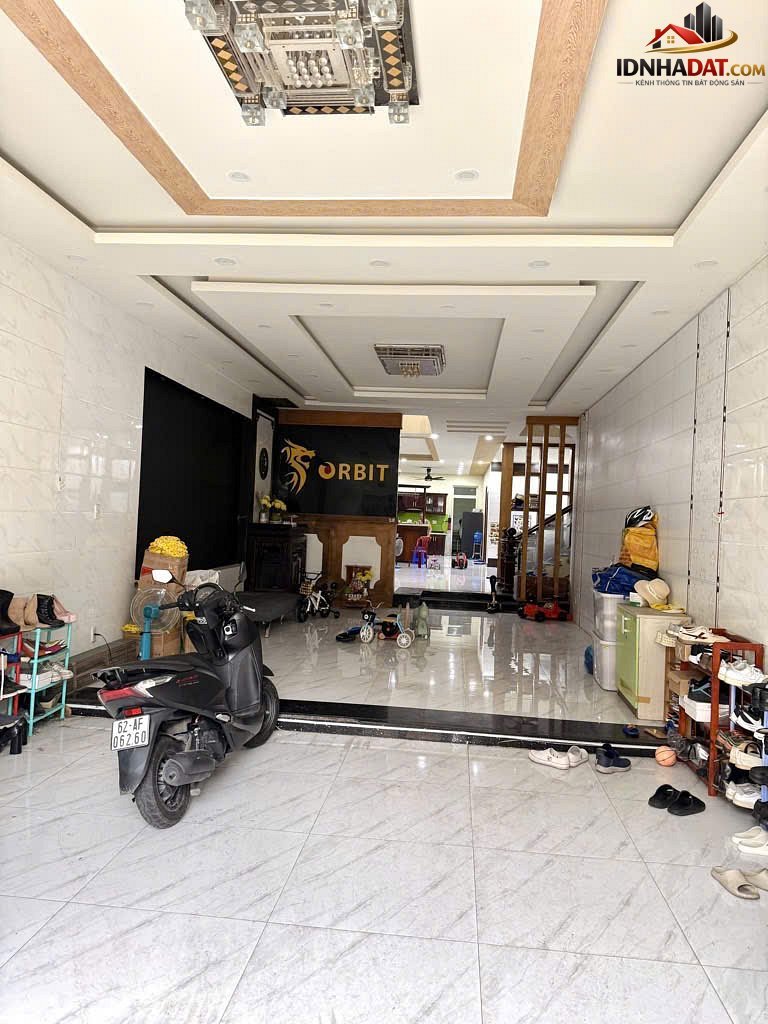 Giảm mạnh còn 22 tỷ 999 triệu bán nhà đường Trịnh Đình Trọng – Phường cũ Phú Trung Quận Tân Phú – Phường mới Phú Trung – Thành phố Hồ Chí Minh 230m2