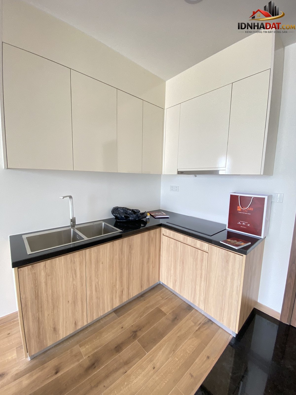 Chính chủ bán gấp căn 2PN Akari City Bình Tân – Đường Akari City – Phường cũ Bình Trị Đông B – Quận Bình Tân – Phường mới Bình Trị Đông – Thành phố Hồ Chí Minh – Diện tích 61m2 – Giá 4.15 tỷ