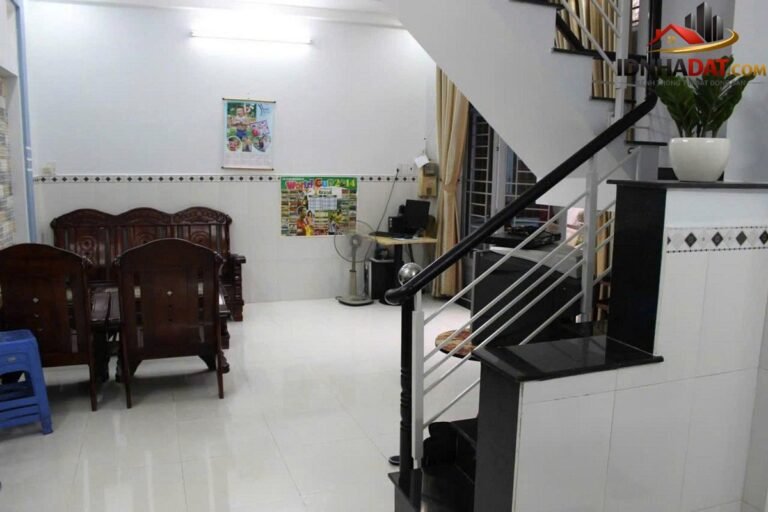 Chủ gấp bán – nhà q12 giá rẻ giáp tân bình h… – Bán nhà mặt phố Quận Tân Bình – TP Hồ Chí Minh giá 3 – 5 tỷ