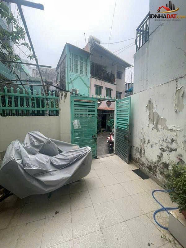 Chdv 5 tầng siêu lời nhuận- gần ngay hẻm xe hơi đoàn văn bơ- ngang lớn 4.3m nở hậu- giao thương xóm Bán nhà đất Đường Đoàn Văn Bơ – Phường cũ 14 Quận 1 – Phường mới 14 – Thành phố Hồ Chí Minh 102m2 10.3 tỷ