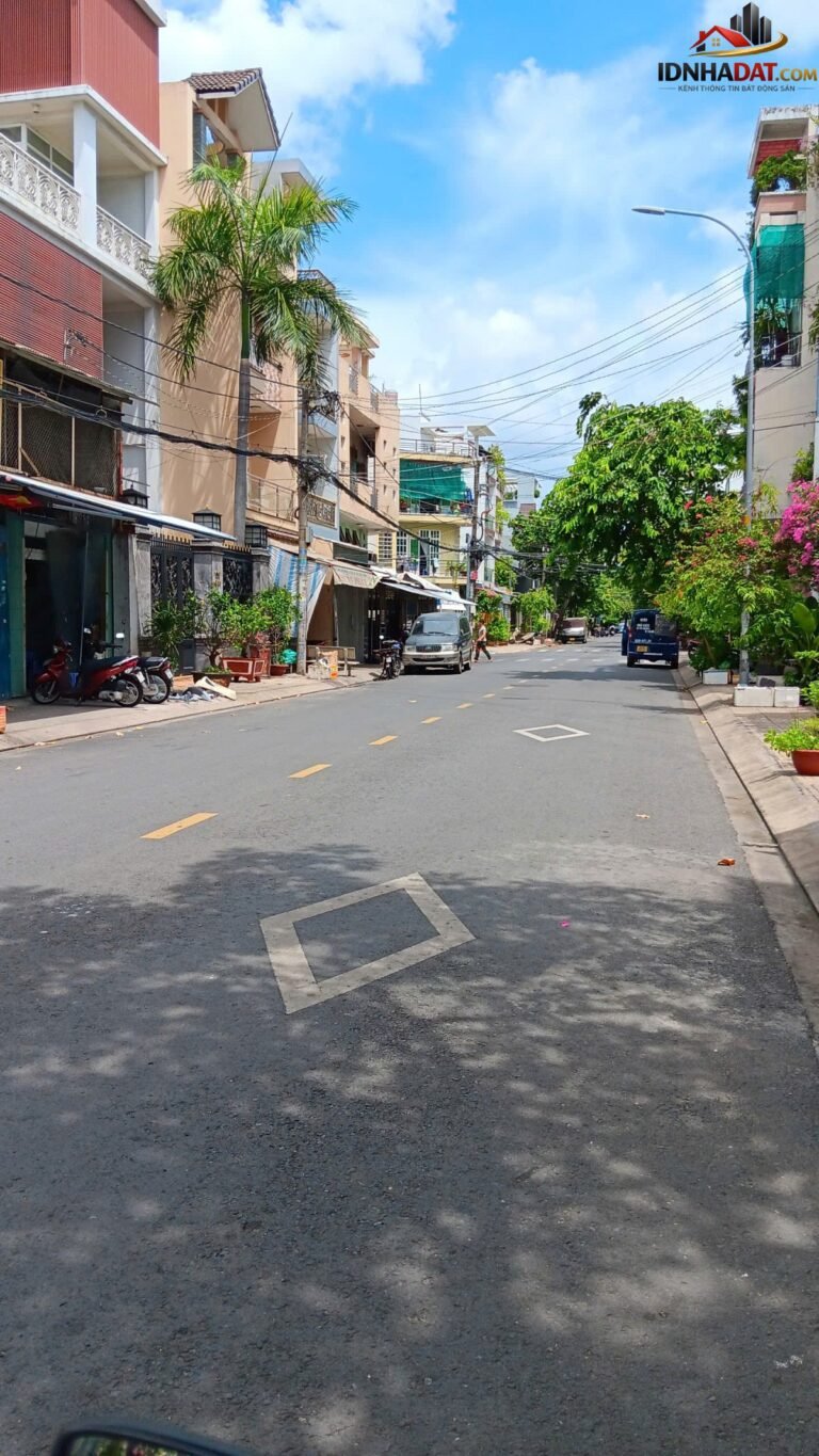 Bán nhà đất Đường Lê Sao – Phường cũ Sơn Kỳ Quận Tân Phú – Phường mới Tân Sơn Nhì – Thành phố Hồ Chí Minh 155m2 23.5 tỷ