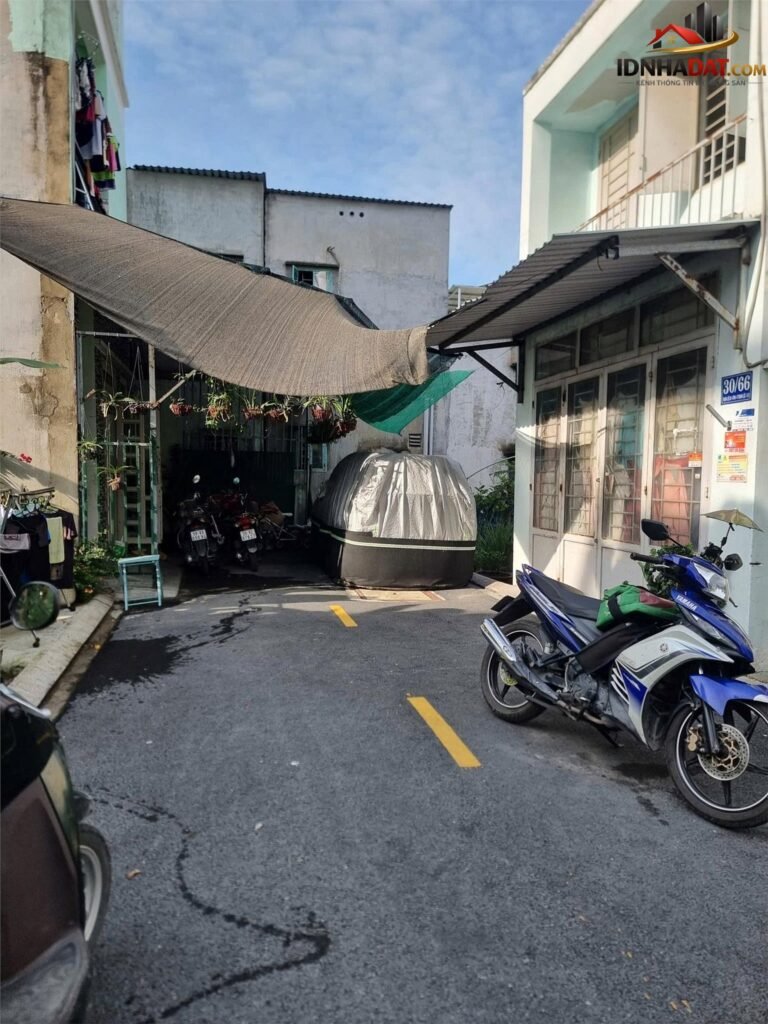 Gấp bán, đất chính chủ, hạ 300 triệu, dt 83m2, hẻm xe hơi 5m, giá chỉ 4,7 tỷ – Bán nhà đất Đường Thạnh Lộc 3 – Phường cũ An Phú Đông Quận 12 – Phường mới An Phú Đông – Thành phố Hồ Chí Minh