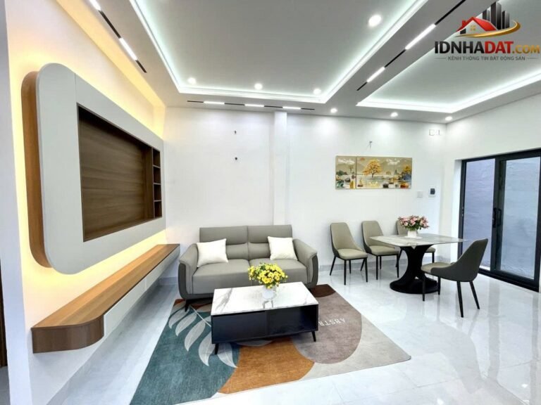 Nhà đẹp số riêng đường xe hơi – Phường cũ Phú Thuận Quận 7 – Phường mới Phú Thuận – Thành phố Hồ Chí Minh diện tích 33m2 giá 4380000000