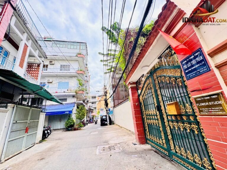 Quận 3: bán nhà 2 mặt tiền Đường Võ Thị Sáu – Phường cũ Xuân Hòa – Phường mới Xuân Hòa – Thành phố Hồ Chí Minh 64m2 18.5 tỷ