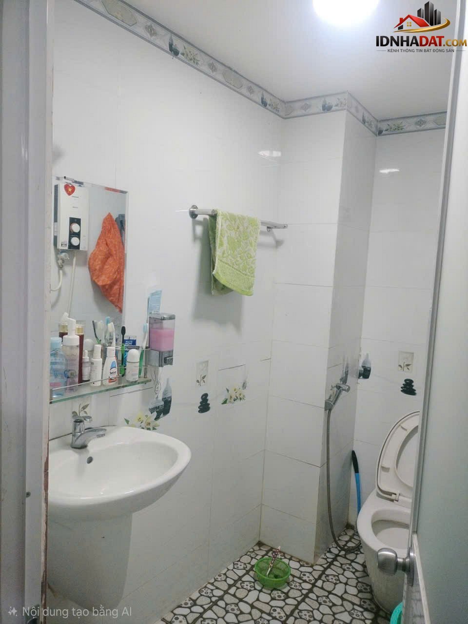 Chỉ 4,4 tỷ sở hữu nhà 4 tầng đường Nguyễn Văn Quỳ – Phường cũ Phú Thuận Quận 7 – Phường mới Phú Thuận – Thành phố Hồ Chí Minh diện tích 49m2