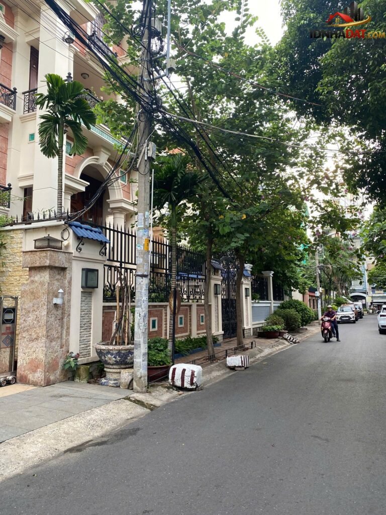 Hạ giá bán nhanh biệt thự Vườn Lan – Đường Vườn Lan – Phường cũ Quận 10 – Phường mới Không xác định – Thành phố Hồ Chí Minh – Diện tích 288m2 – Giá 125 tỷ