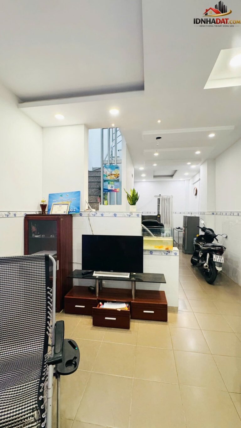 Bán nhà đất Đường Lê Trọng Tấn – Phường cũ Tây Thạnh Quận Tân Phú – Phường mới Tây Thạnh – Thành phố Hồ Chí Minh 46m2 4.6 tỷ