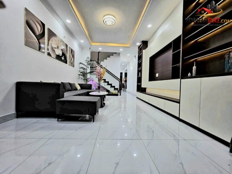 Nhà hẻm nguyễn văn quỳ, 4×16.5m, 3 tầng, đầy đủ nội thật, hơn 7 tỷ xíu Bán nhà đất Đường Nguyễn Văn Quỳ – Phường cũ Phú Thuận Quận 7 – Phường mới Phú Thuận – Thành phố Hồ Chí Minh 66m2 7.2 tỷ
