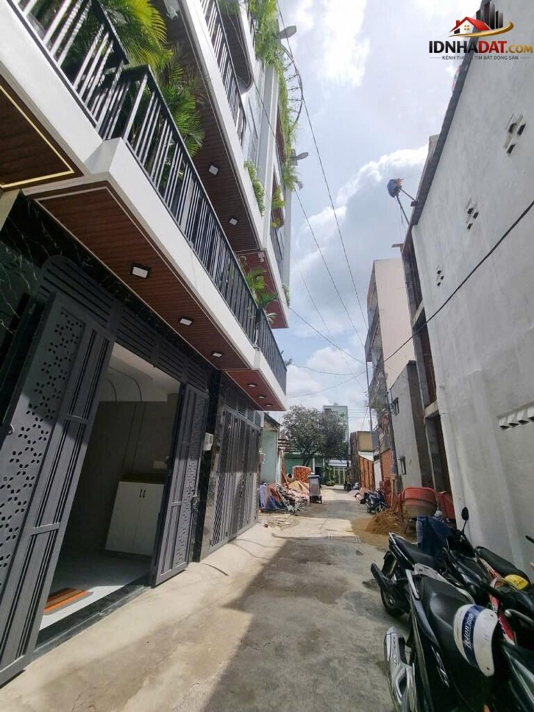 Hẻm xe hơi tân thới nhất 04 q12 – 5 tầng mới đẹp – full nội thất – giá 7.3 tỷ Bán nhà đất Đường Tân Thới Nhất 04 – Phường cũ Đông Hưng Thuận – Quận 12 – Phường mới Đông Hưng Thuận – Thành phố Hồ Chí Minh