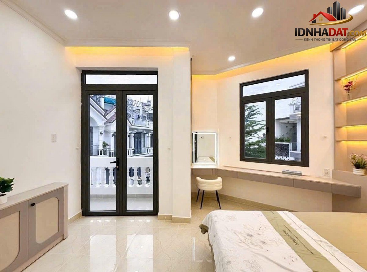 Nhà góc 2 mặt tiền, hẻm xe hơi huỳnh tấn phát, 90m2, 8.45 tỷ – Bán nhà đất Đường Huỳnh Tấn Phát – Phường cũ Phú Xuân Huyện Nhà Bè – Phường mới Phú Xuân – Thành phố Hồ Chí Minh