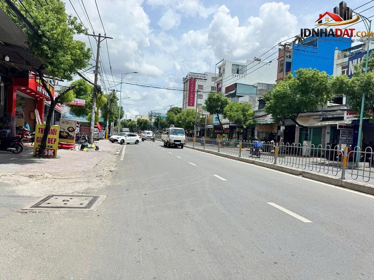 Bán nhà đất Đường Lê Văn Quới – Phường cũ Bình Trị Đông Quận Bình Tân – Phường mới Bình Trị Đông – Thành phố Hồ Chí Minh diện tích 93m2 giá 14.5 tỷ