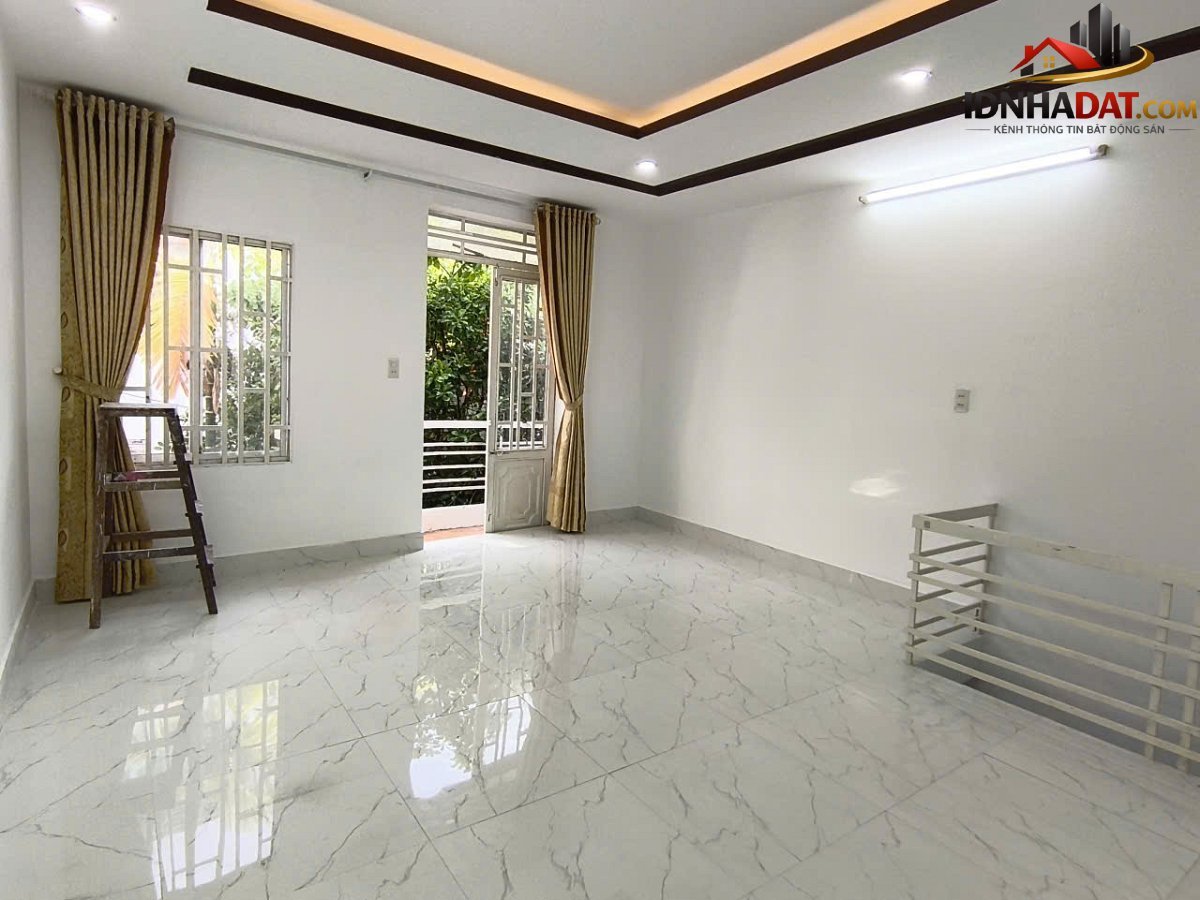 Bán nhà đất Đường Nguyễn Hoàng – Phường cũ Bình Hiên Quận Hải Châu – Phường mới Không xác định – Thành phố Đà Nẵng 35m2 2.89 tỷ