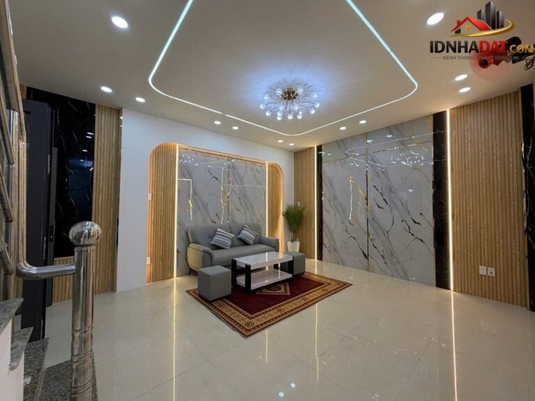 Nhà đẹp cần bán hẻm 151 nguyễn trãi, quận 5,tphcm Bán nhà đất Đường Nguyễn Trãi – Phường cũ 2 Quận 5 – Phường mới 2 – Thành phố Hồ Chí Minh Diện tích 36m2 Giá 5.3 tỷ