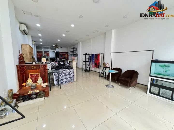 Bán nhà đất Đường Lạc Long Quân – Phường cũ 10 Quận Tân Bình – Thành phố Hồ Chí Minh 106 m² 21.9 tỷ