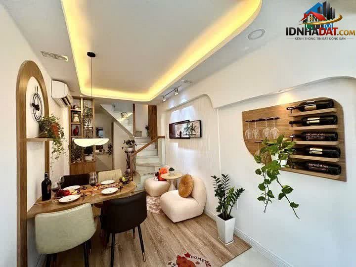 Bán nhà đất Đường Lê Tự Tài – Quận Phú Nhuận – Thành phố Hồ Chí Minh 20 m² 4.2 tỷ