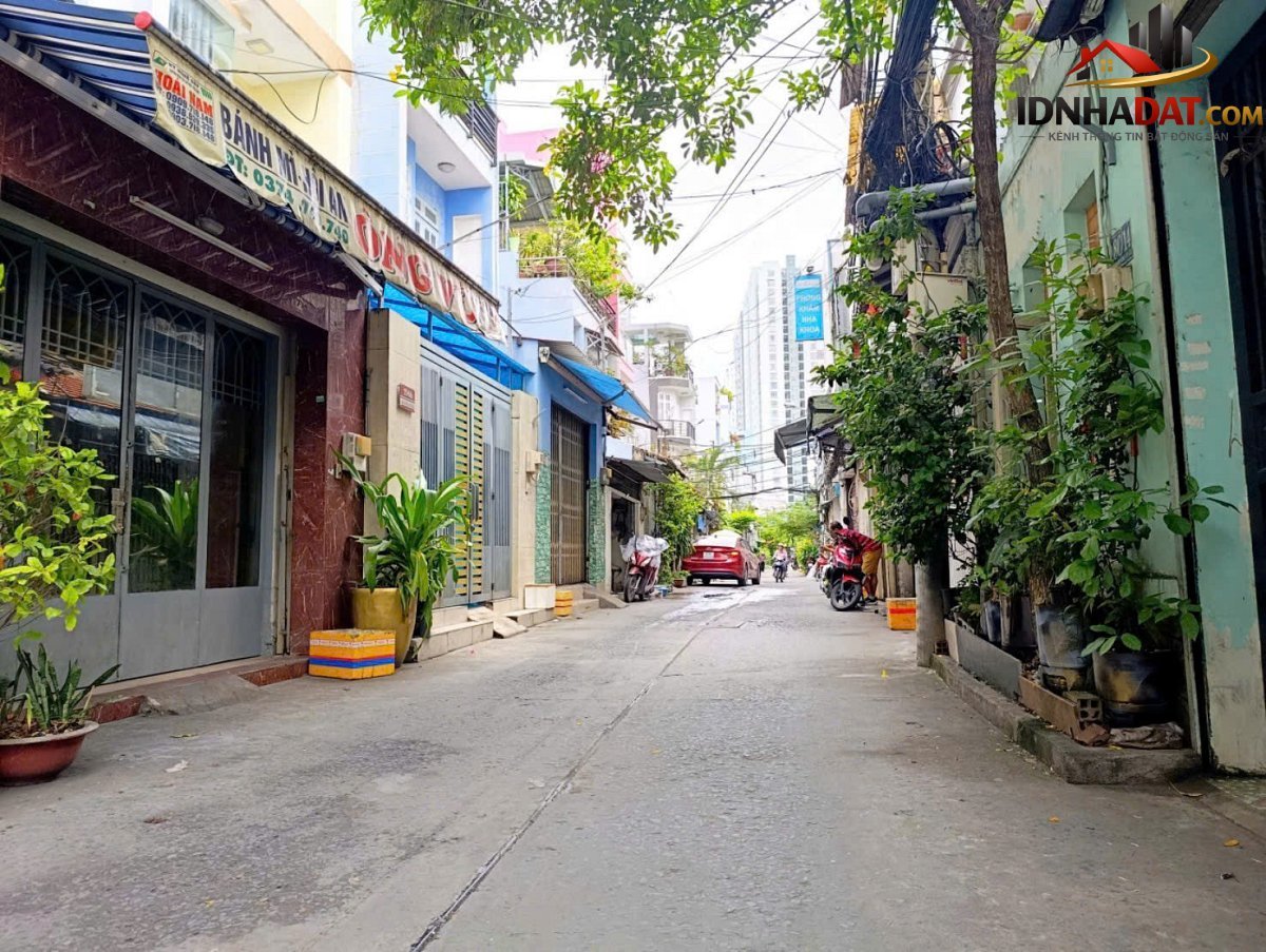 nhà đẹp sát aeonmall tạ quang bửu q8 – 3 tầng – 4pn – hơn 6 tỷ tl – diện tích 46m2 – giá 6.6 tỷ