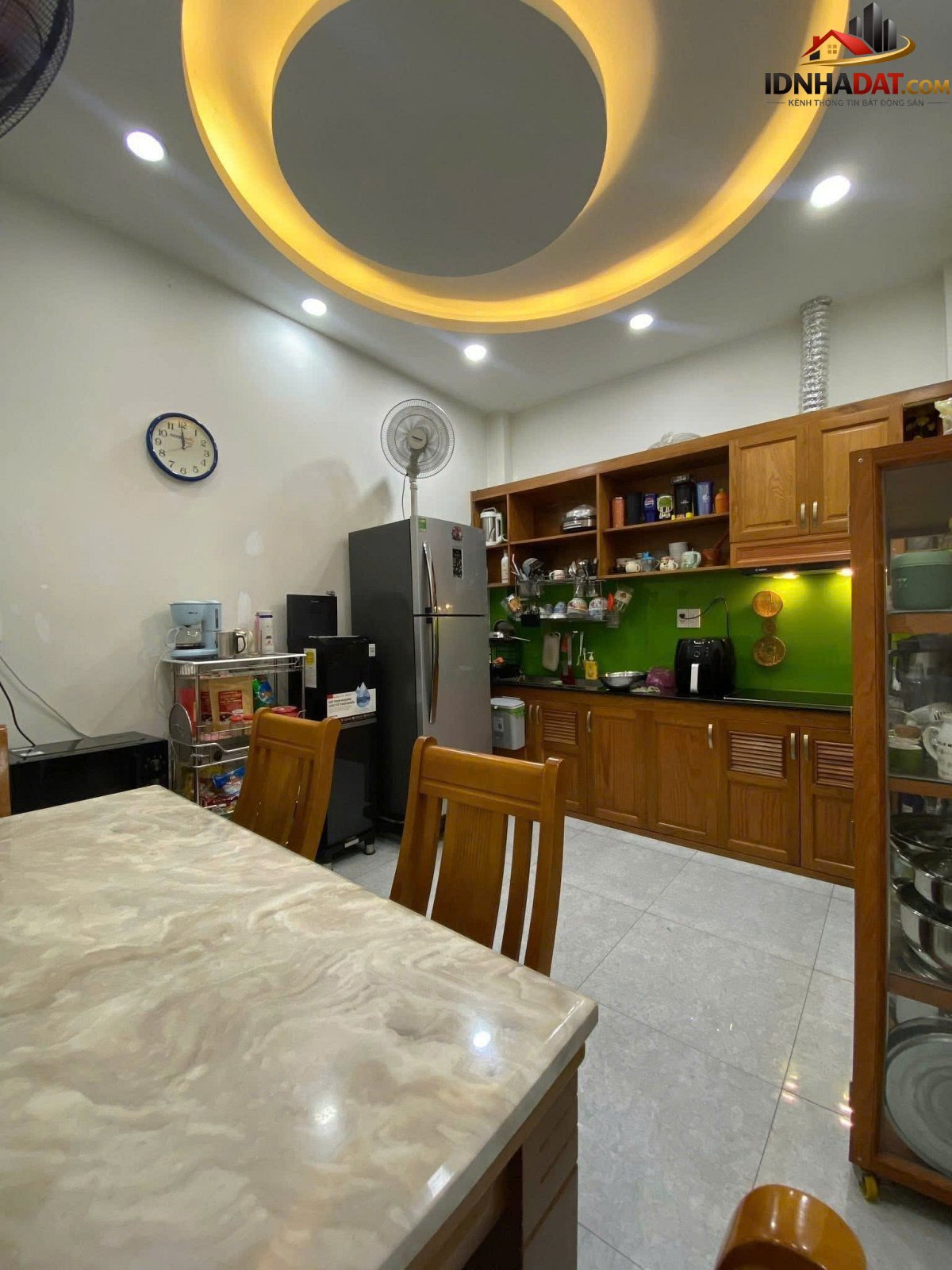 Nhà 2 tầng – hẻm xe hơi – tên lửa R… – Bán nhà trong ngõ, hẻm Quận Bình Tân – TP Hồ Chí Minh giá 3 – 5 tỷ